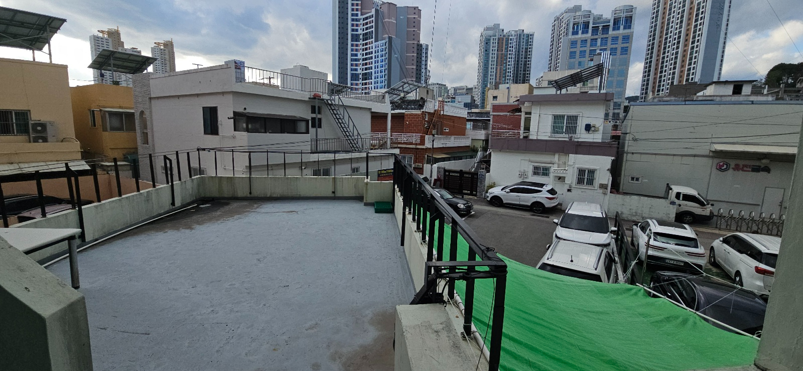 부산광역시 연제구 거제동 상가 썸네일 4