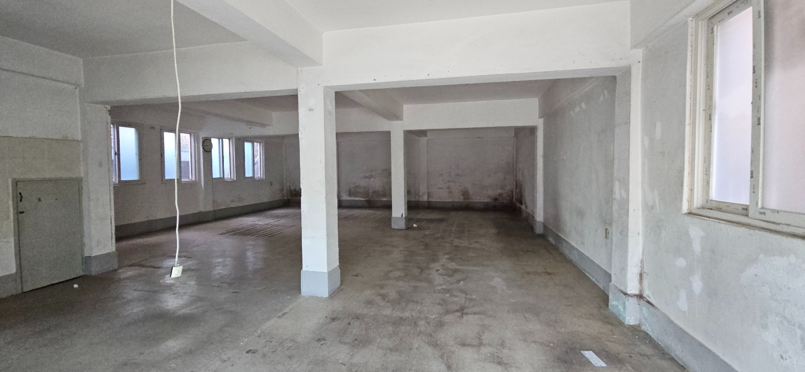 부산광역시 부산진구 개금동 상가 - 1