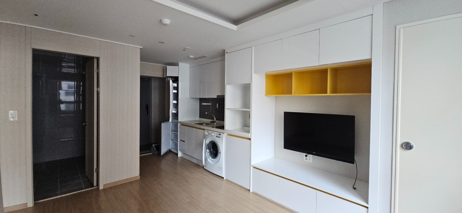 부산광역시 연제구 연산동 사무실 썸네일 2