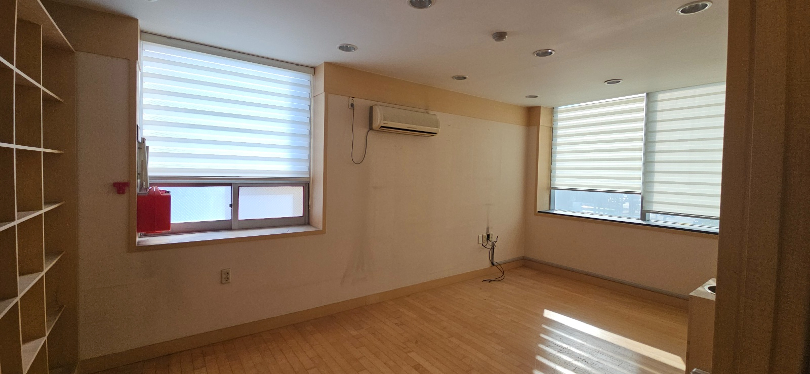 부산광역시 연제구 연산동 사무실 썸네일 3