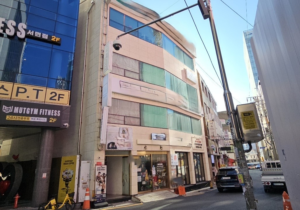 부산광역시 부산진구 부전동 상가 - 1