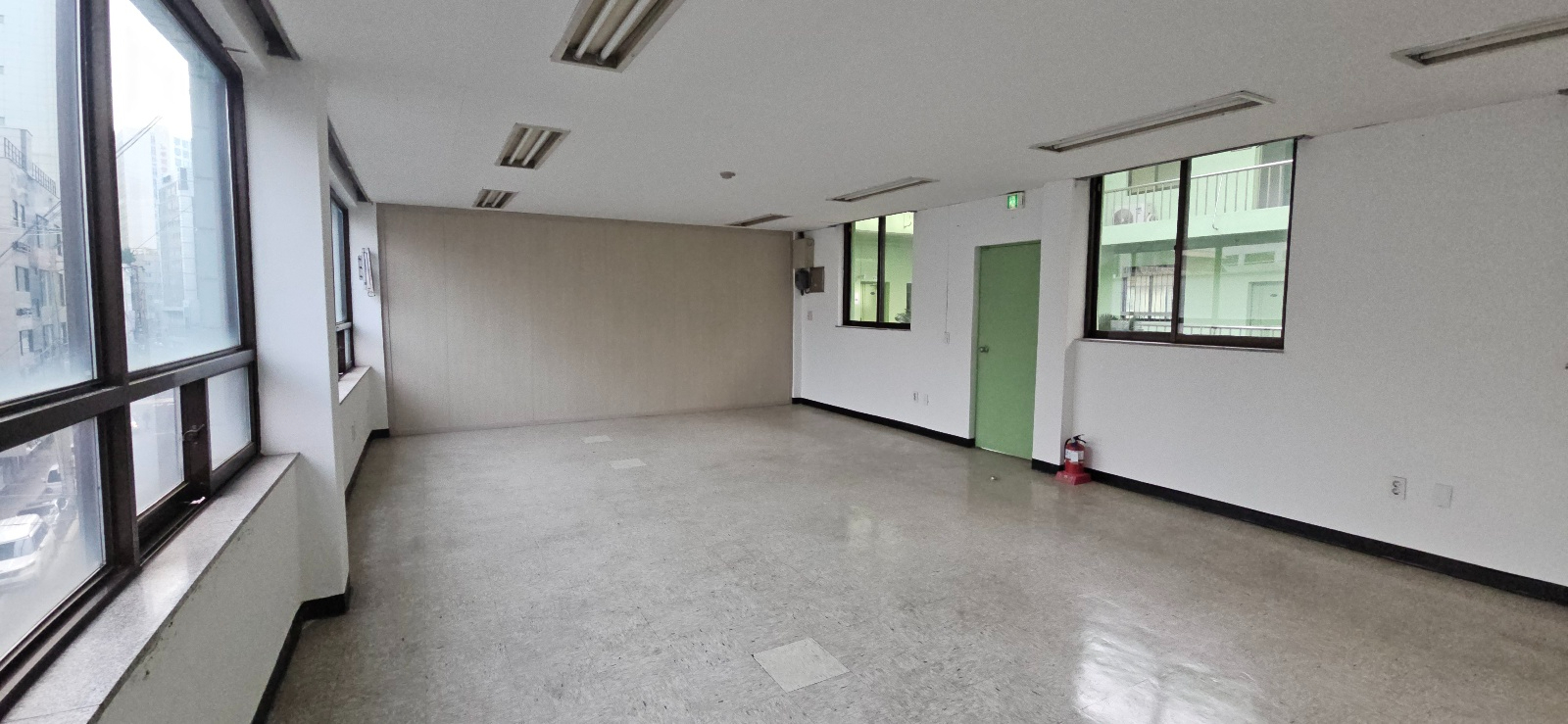 부산광역시 중구 중앙동4가 사무실 썸네일 5