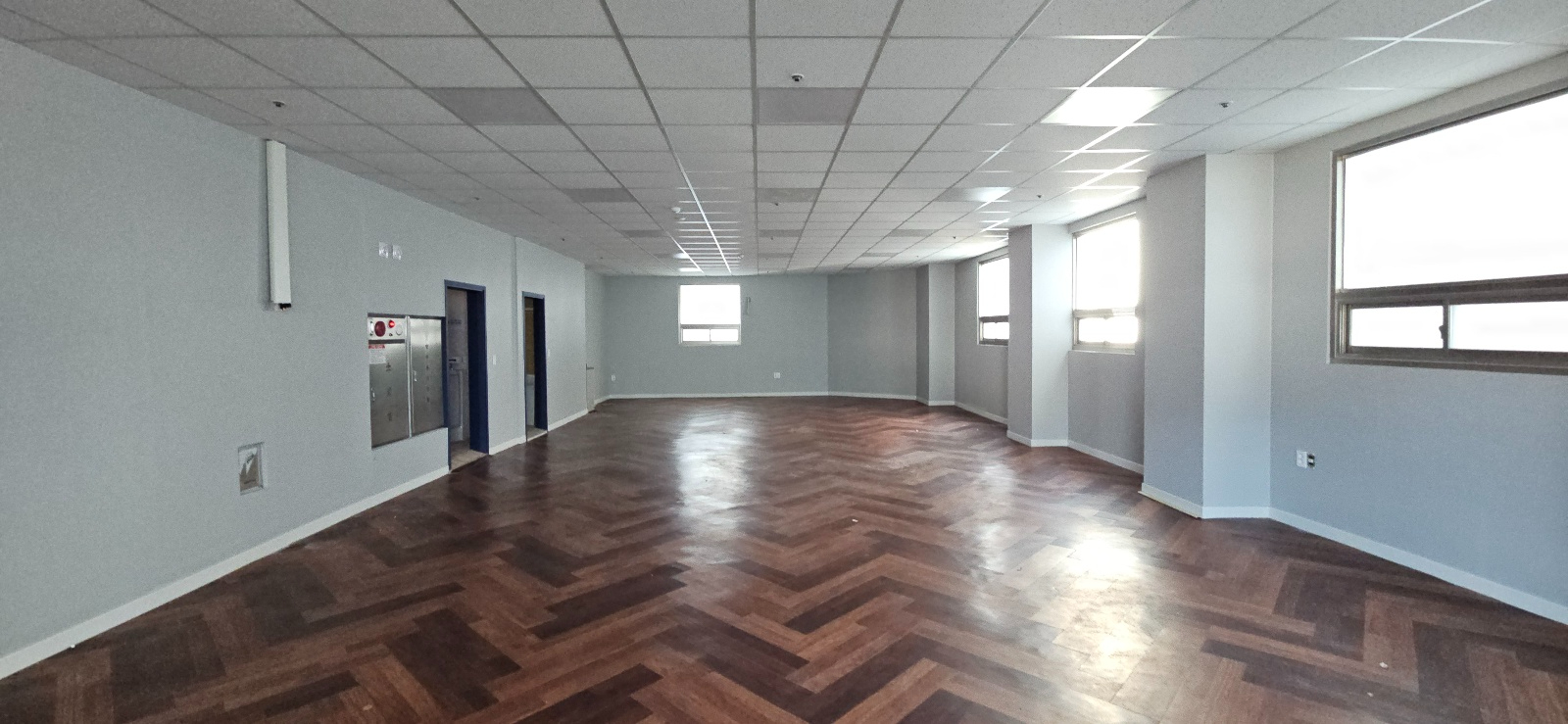 부산광역시 금정구 구서동 사무실 - 1