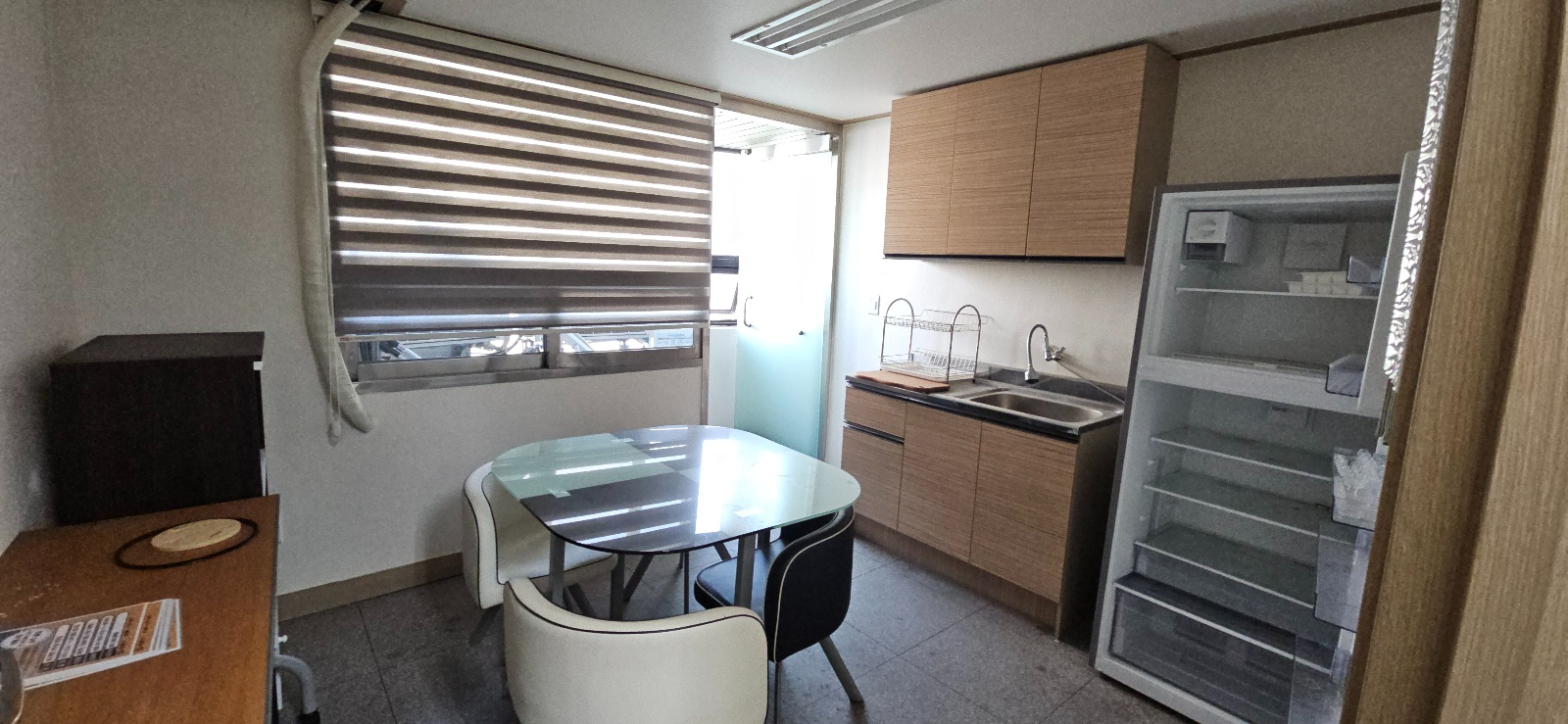 부산광역시 동래구 온천동 사무실 썸네일 7