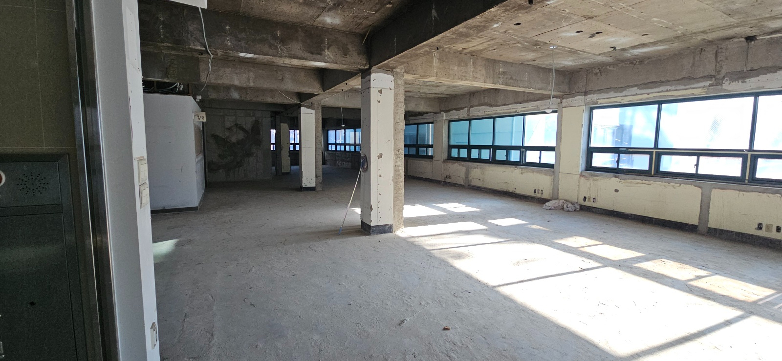 부산광역시 금정구 장전동 사무실 썸네일 4