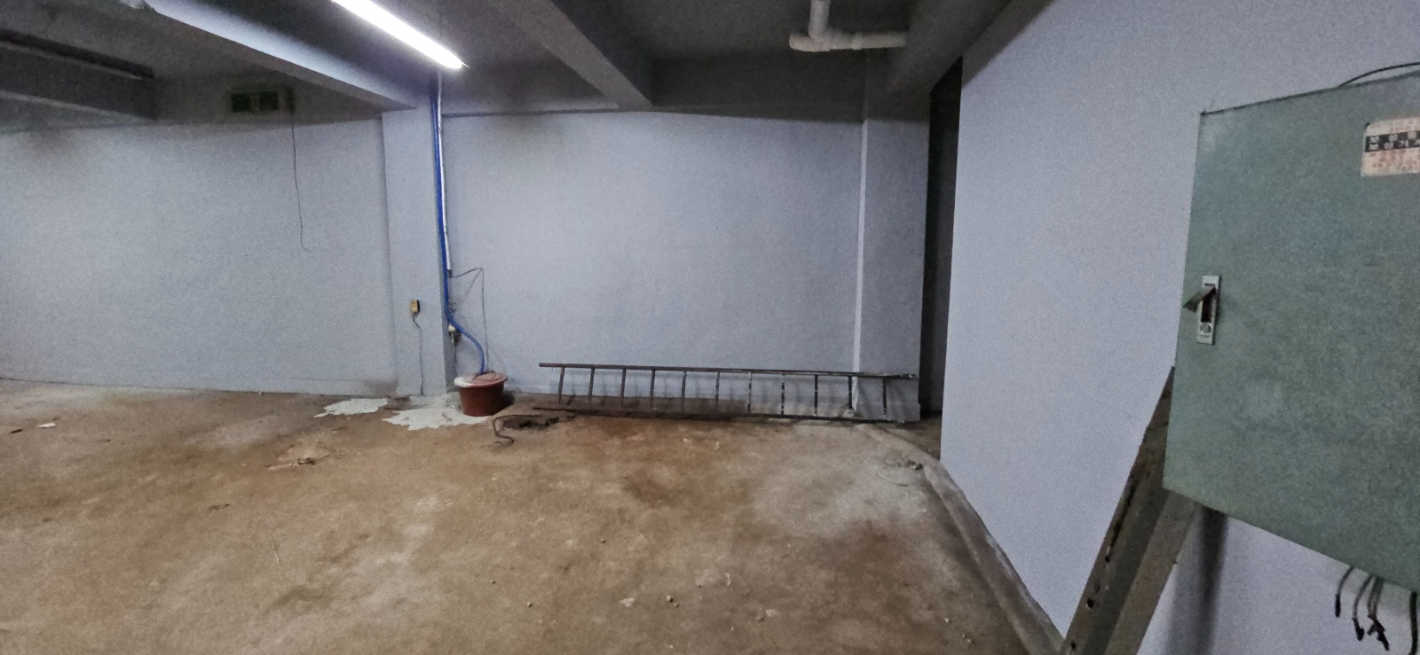 부산광역시 부산진구 전포동 상가 - 1