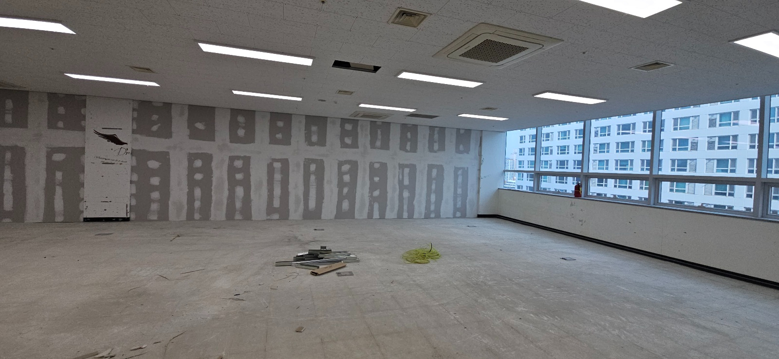 부산광역시 연제구 연산동 사무실 썸네일 3