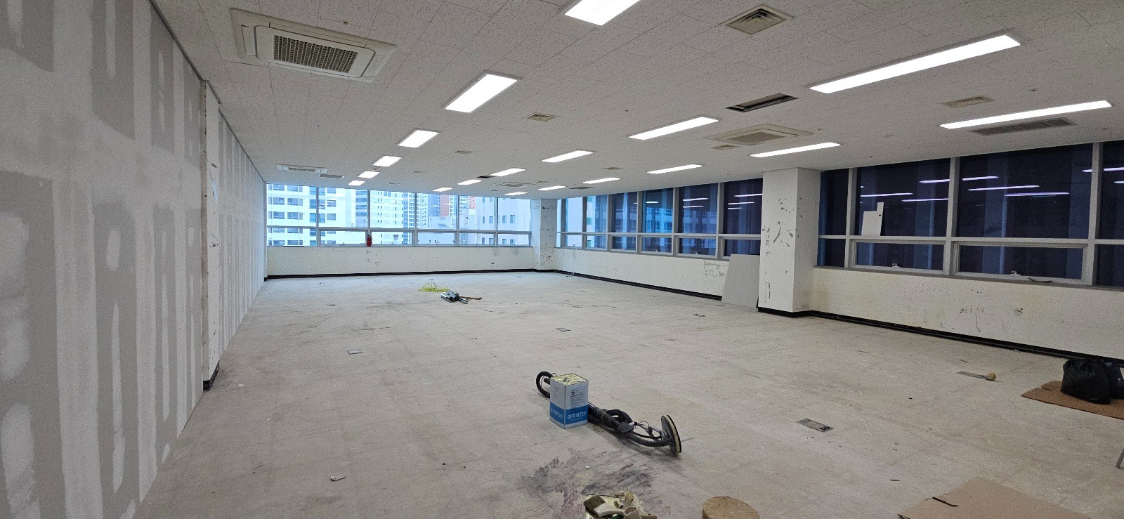 부산광역시 연제구 연산동 사무실 썸네일 7