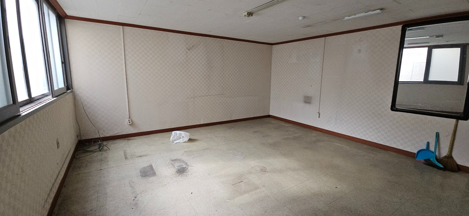 부산광역시 연제구 연산동 사무실 썸네일 2