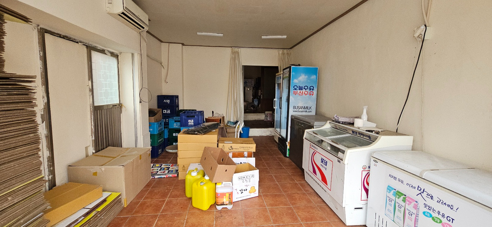 부산광역시 동래구 온천동 상가 - 1