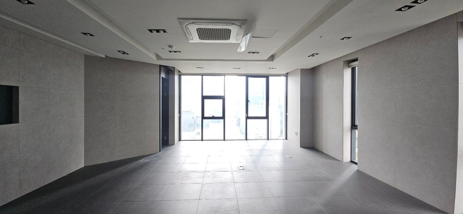 부산광역시 해운대구 우동 사무실 - 1