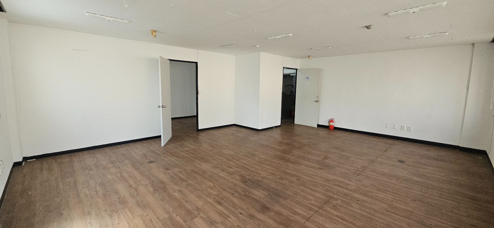 부산광역시 부산진구 전포동 사무실 썸네일 4