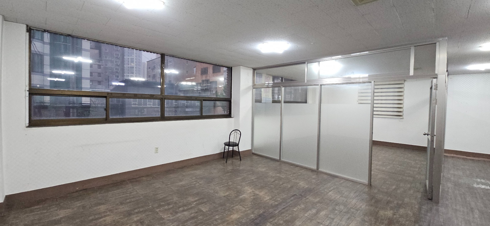 부산광역시 동래구 사직동 사무실 썸네일 5