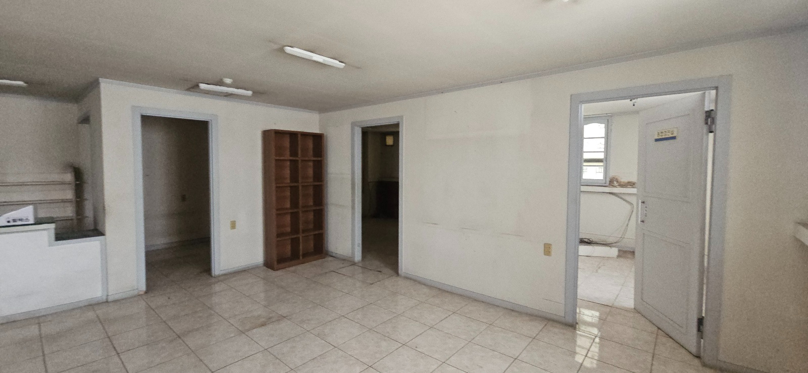 부산광역시 연제구 연산동 사무실 썸네일 3