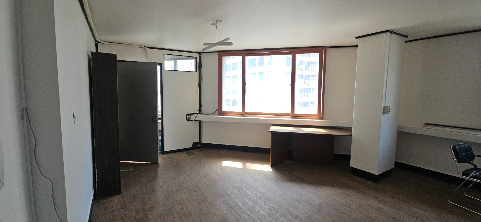 부산광역시 동구 초량동 사무실 - 1