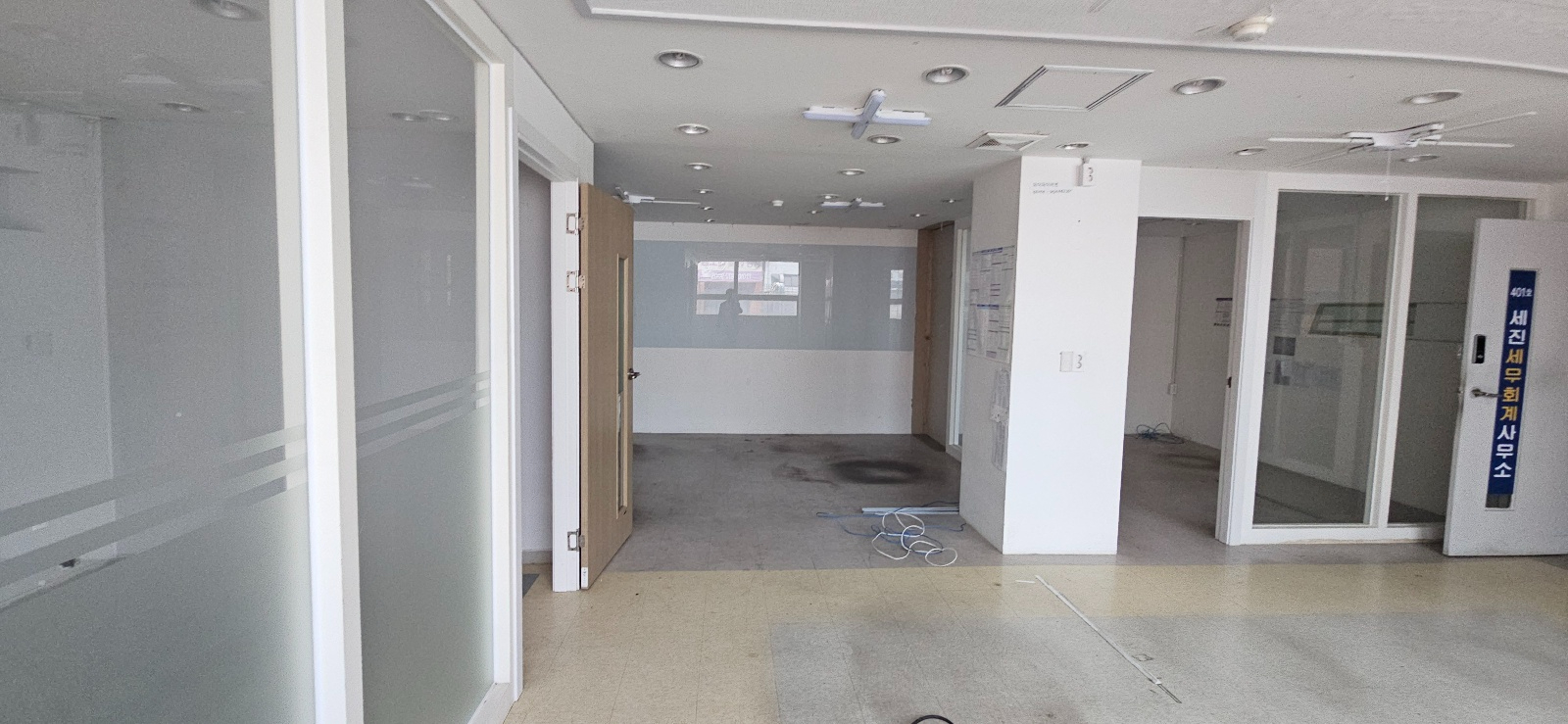 부산광역시 부산진구 부전동 사무실 - 1