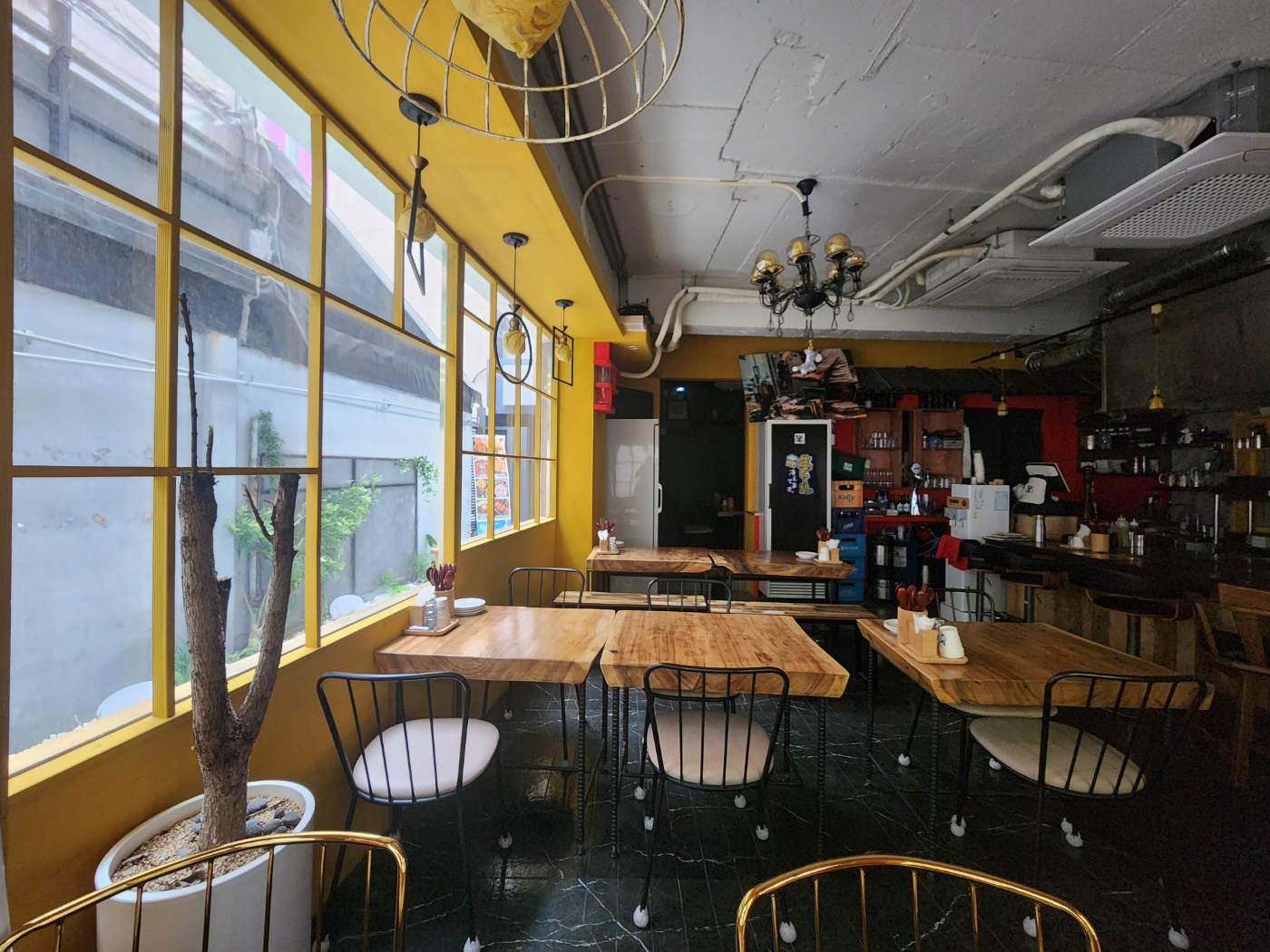 부산광역시 부산진구 부전동 상가 - 1