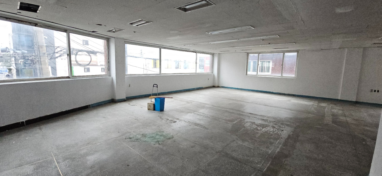 부산광역시 동래구 온천동 사무실 - 1