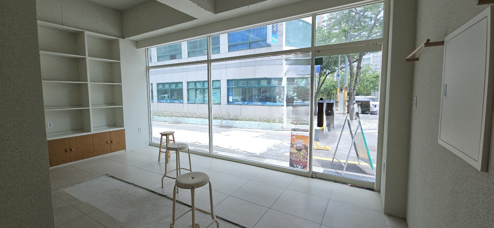 부산광역시 연제구 연산동 상가 썸네일 2