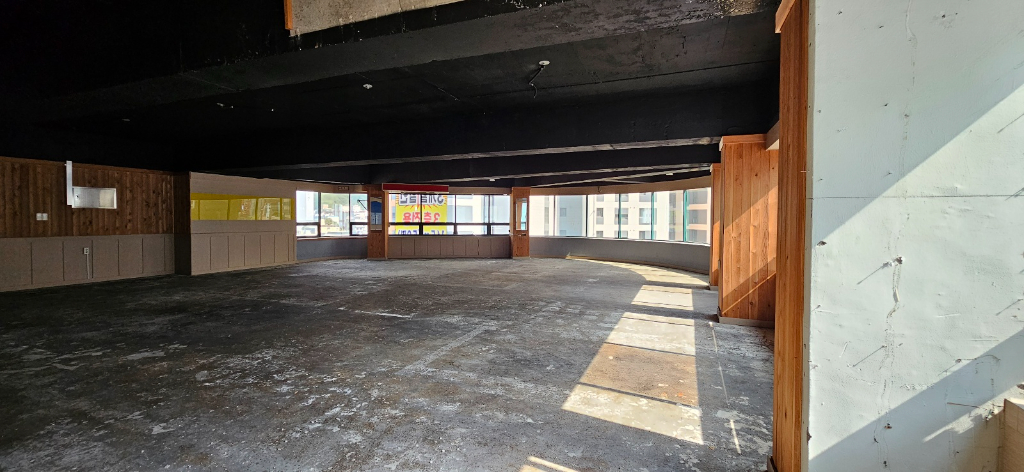 부산광역시 연제구 연산동 상가 썸네일 3