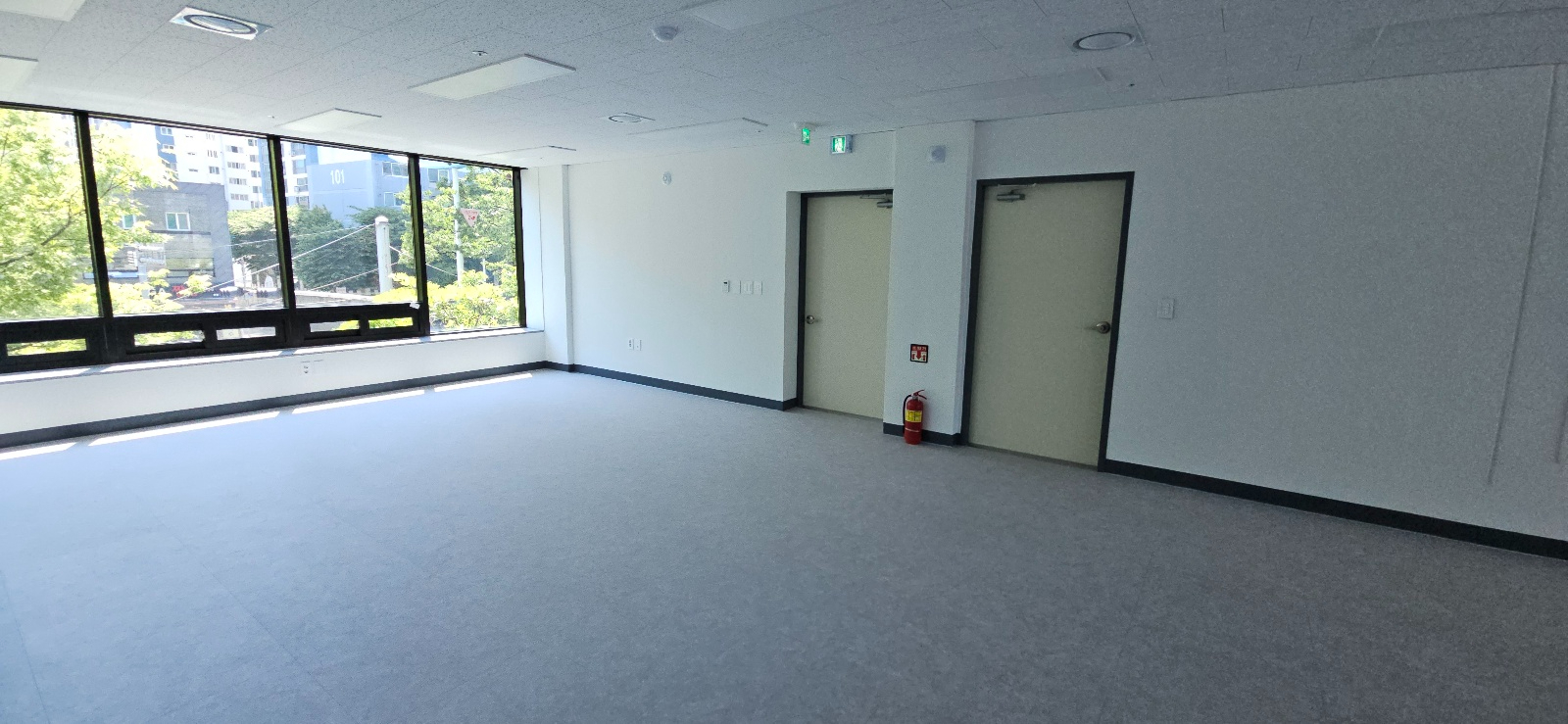 부산광역시 연제구 거제동 사무실 썸네일 5