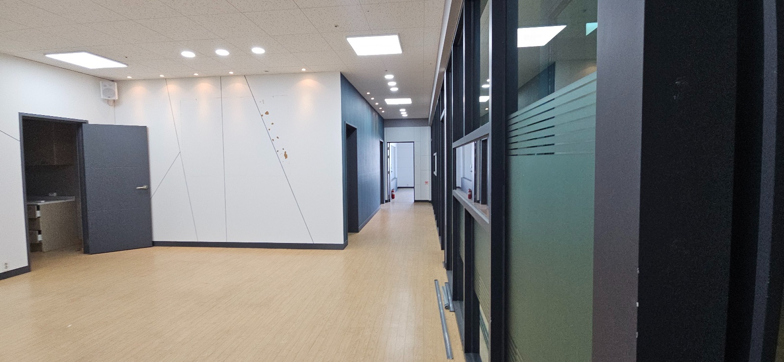 부산광역시 해운대구 좌동 사무실 썸네일 2