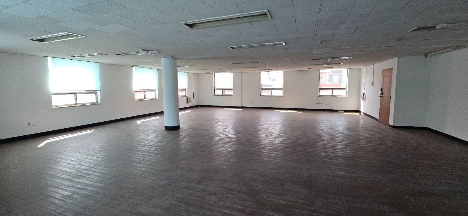 부산광역시 부산진구 개금동 사무실 - 1