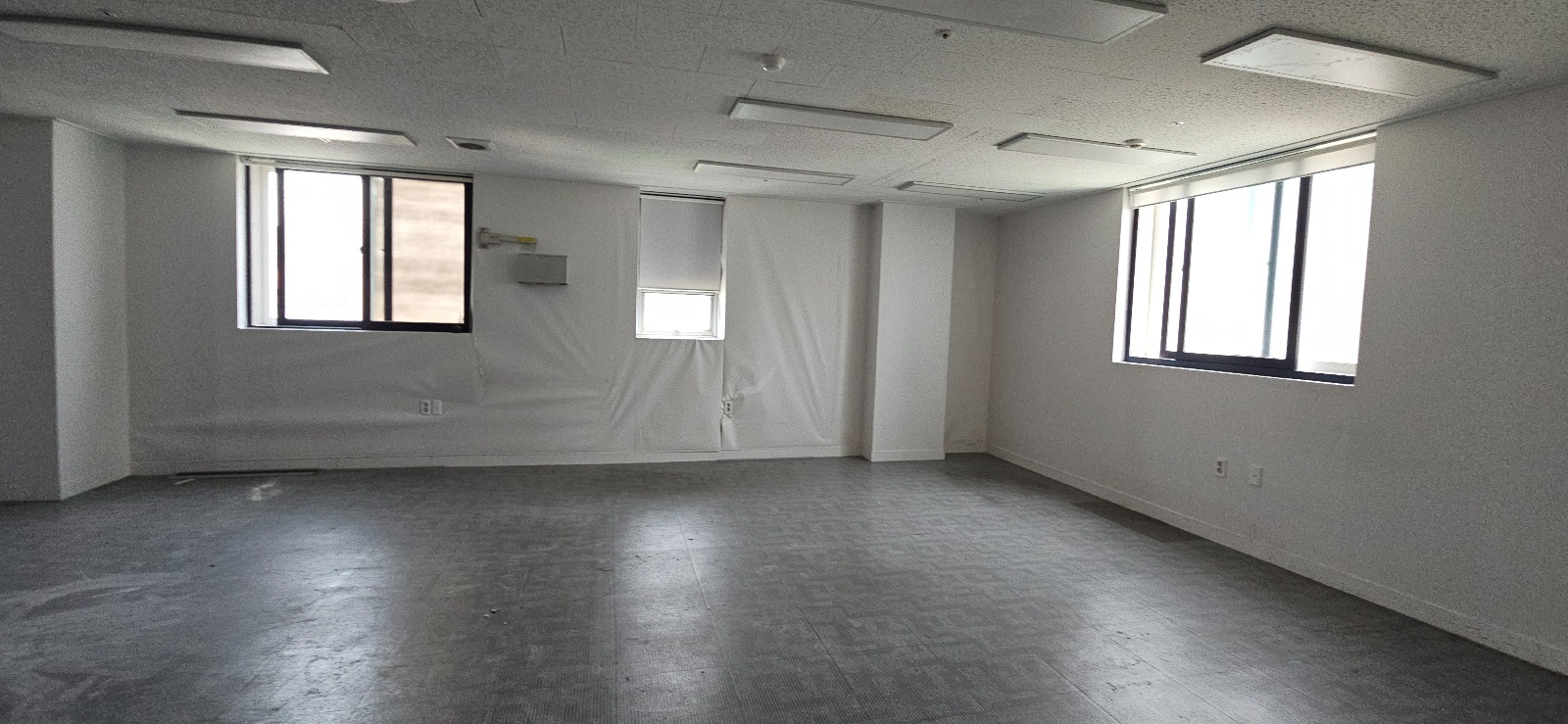 부산광역시 연제구 거제동 사무실 썸네일 2