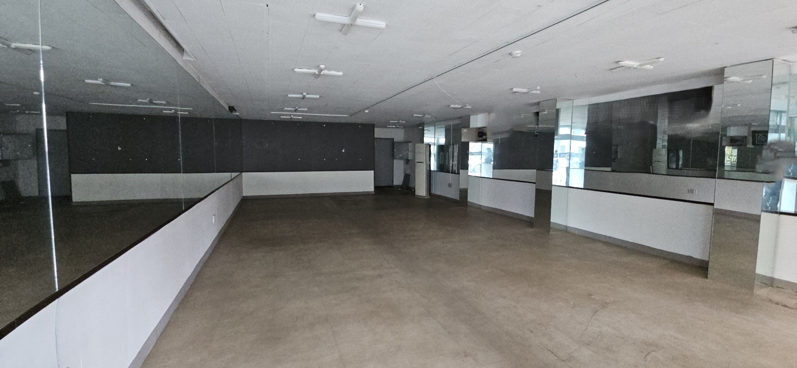 부산광역시 동래구 온천동 상가 썸네일 2