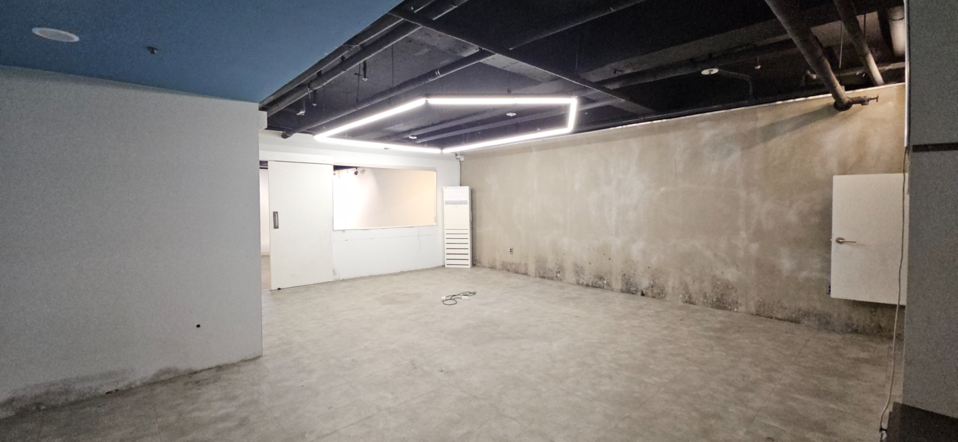 부산광역시 수영구 수영동 상가 - 1