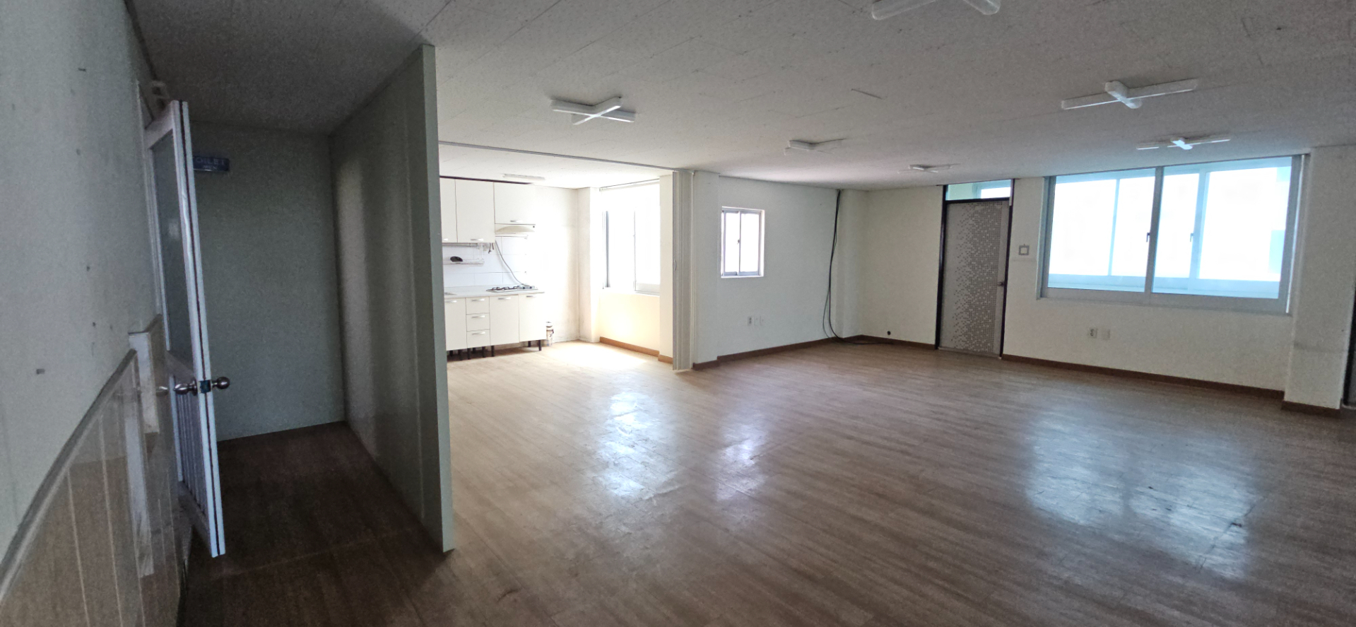 부산광역시 남구 우암동 사무실 썸네일 5