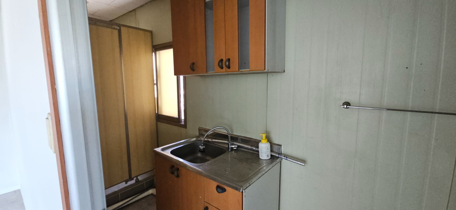 부산광역시 연제구 거제동 사무실 썸네일 6