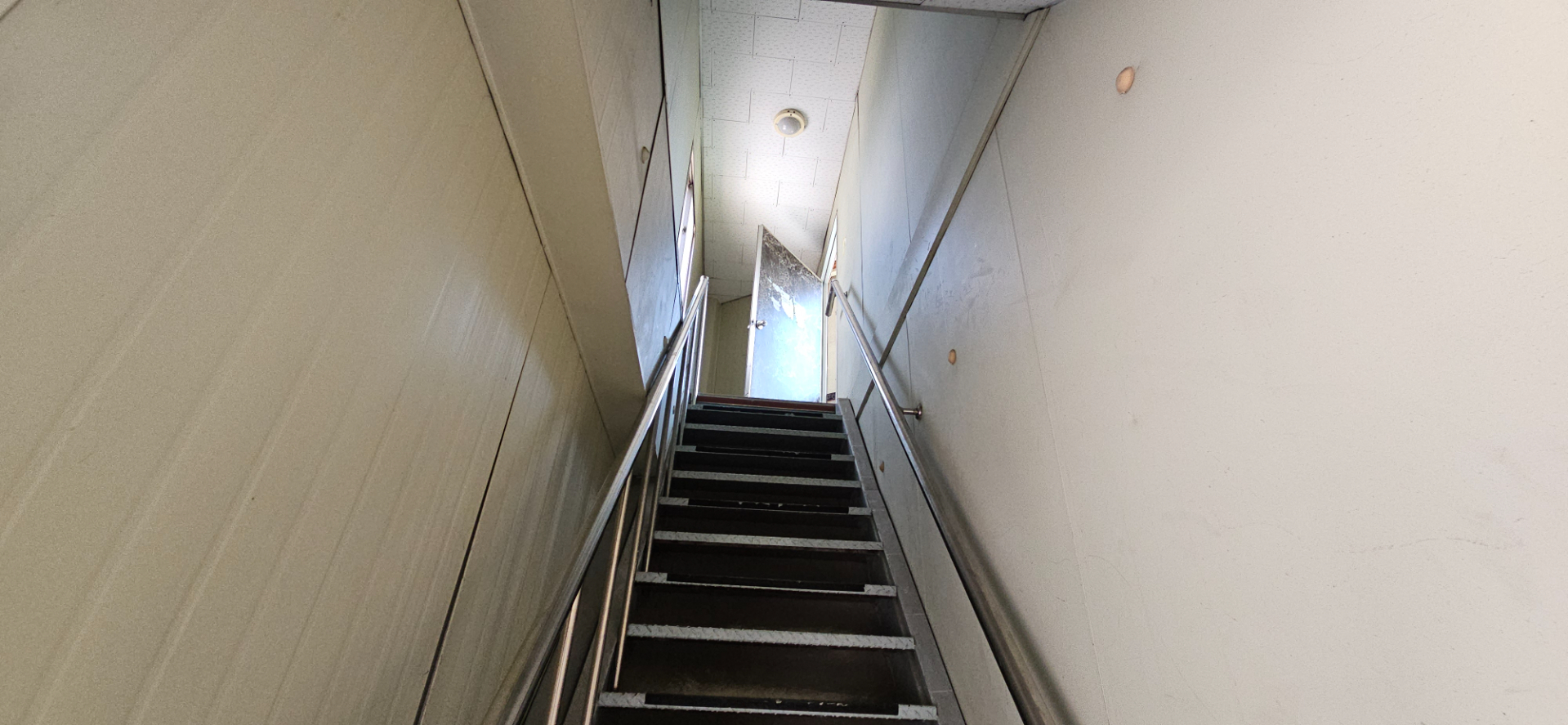 부산광역시 연제구 거제동 사무실 썸네일 7