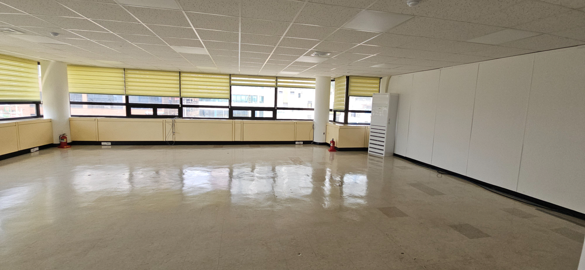 부산광역시 동구 좌천동 사무실 썸네일 2