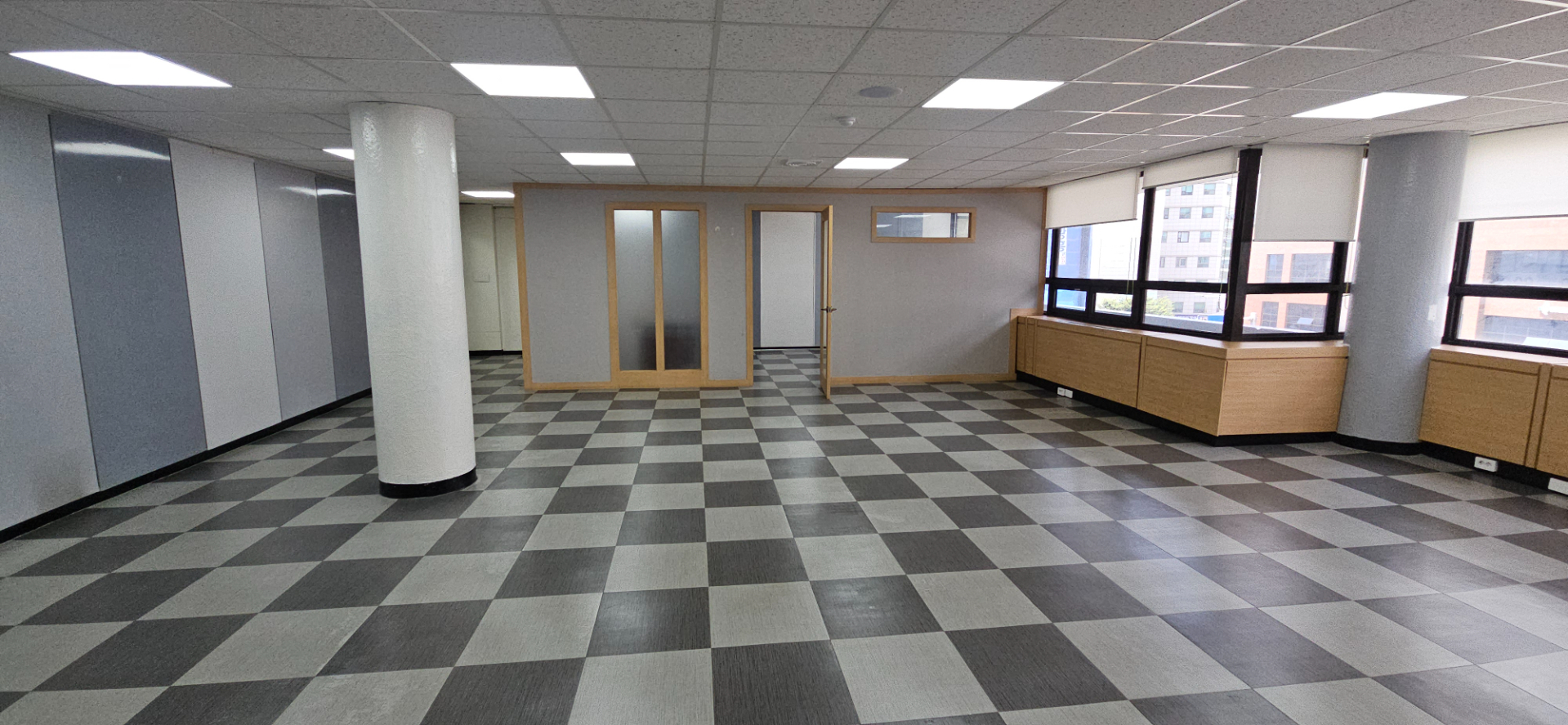 부산광역시 동구 좌천동 사무실 썸네일 2