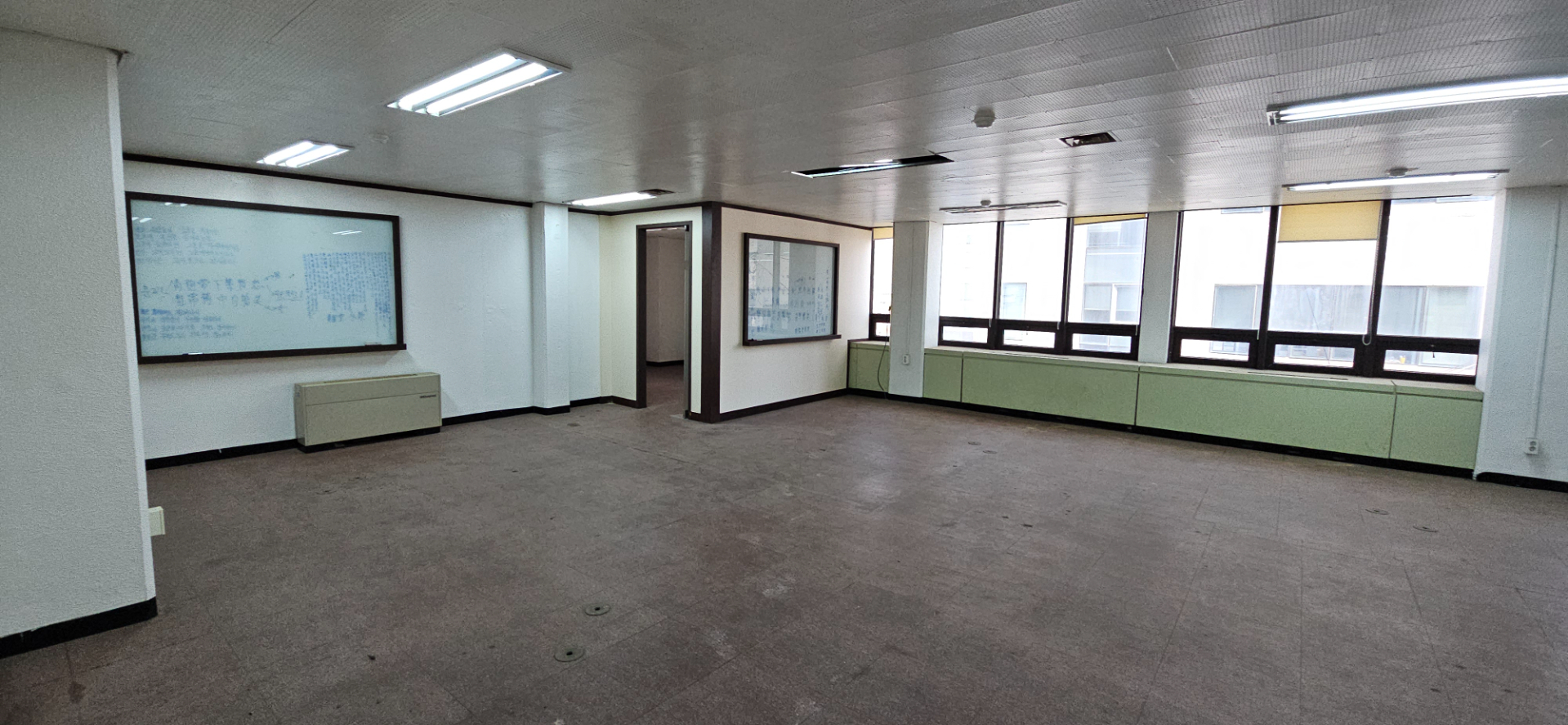 부산광역시 동구 범일동 사무실 - 1