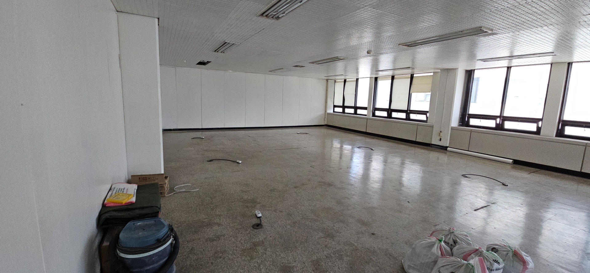 부산광역시 동구 범일동 사무실 썸네일 2