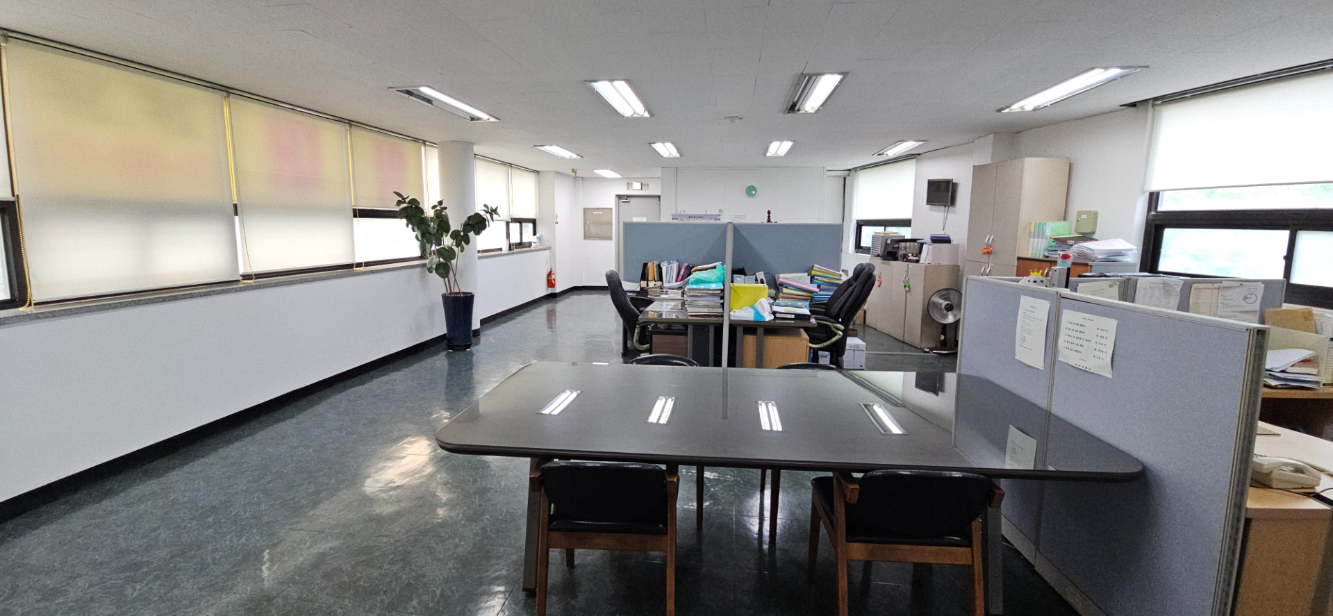 부산광역시 남구 대연동 사무실 썸네일 2