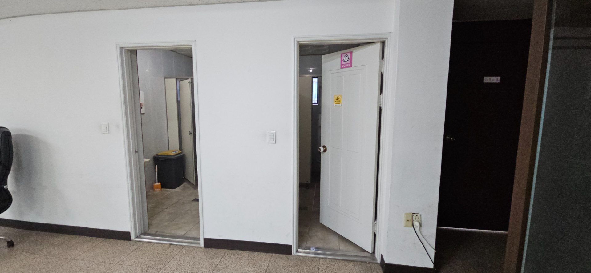 부산광역시 연제구 거제동 사무실 썸네일 4