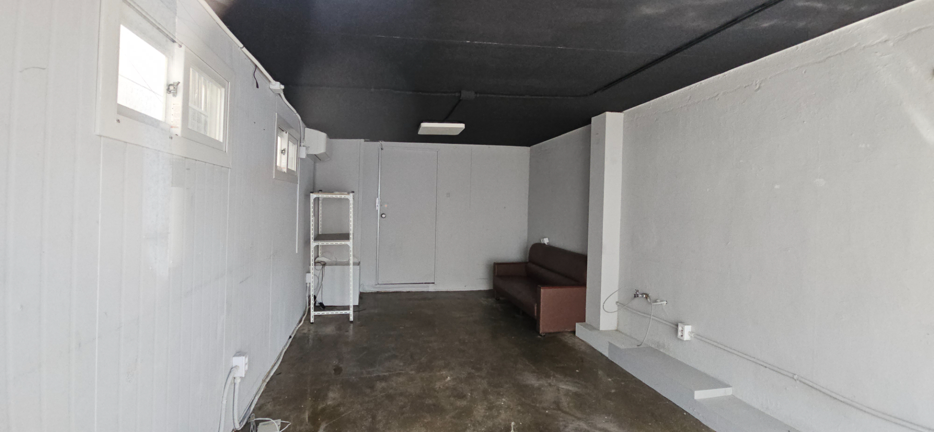 부산광역시 연제구 거제동 상가 - 1