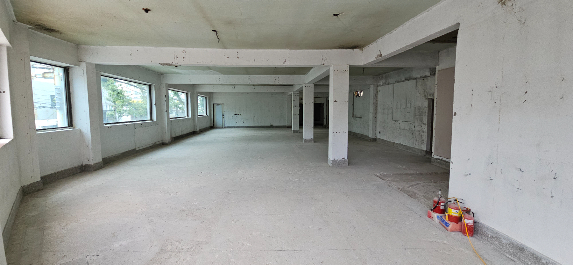 부산광역시 수영구 광안동 사무실 - 1