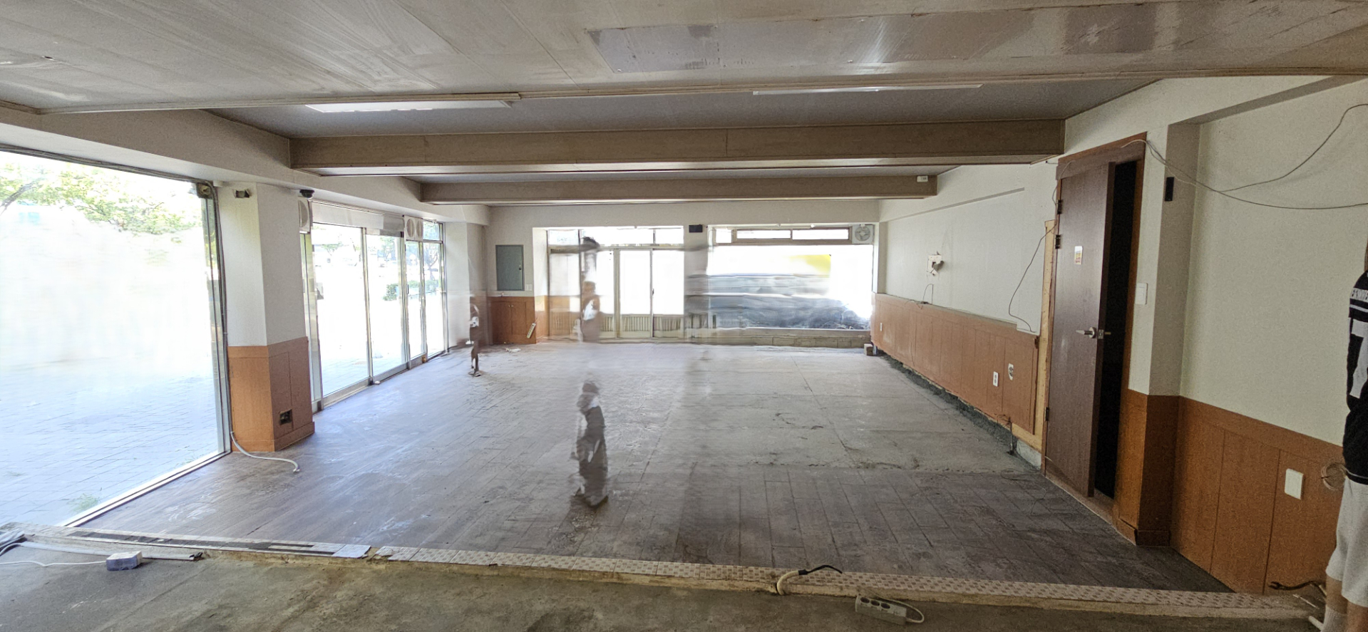 부산광역시 연제구 거제동 상가 썸네일 4