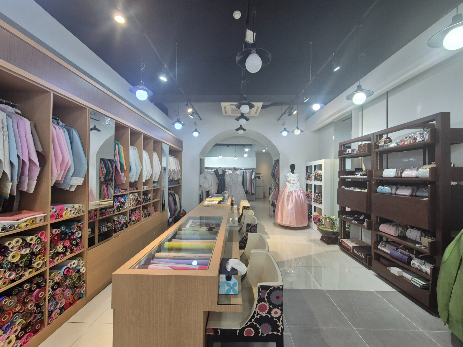 부산광역시 수영구 남천동 상가 썸네일 2