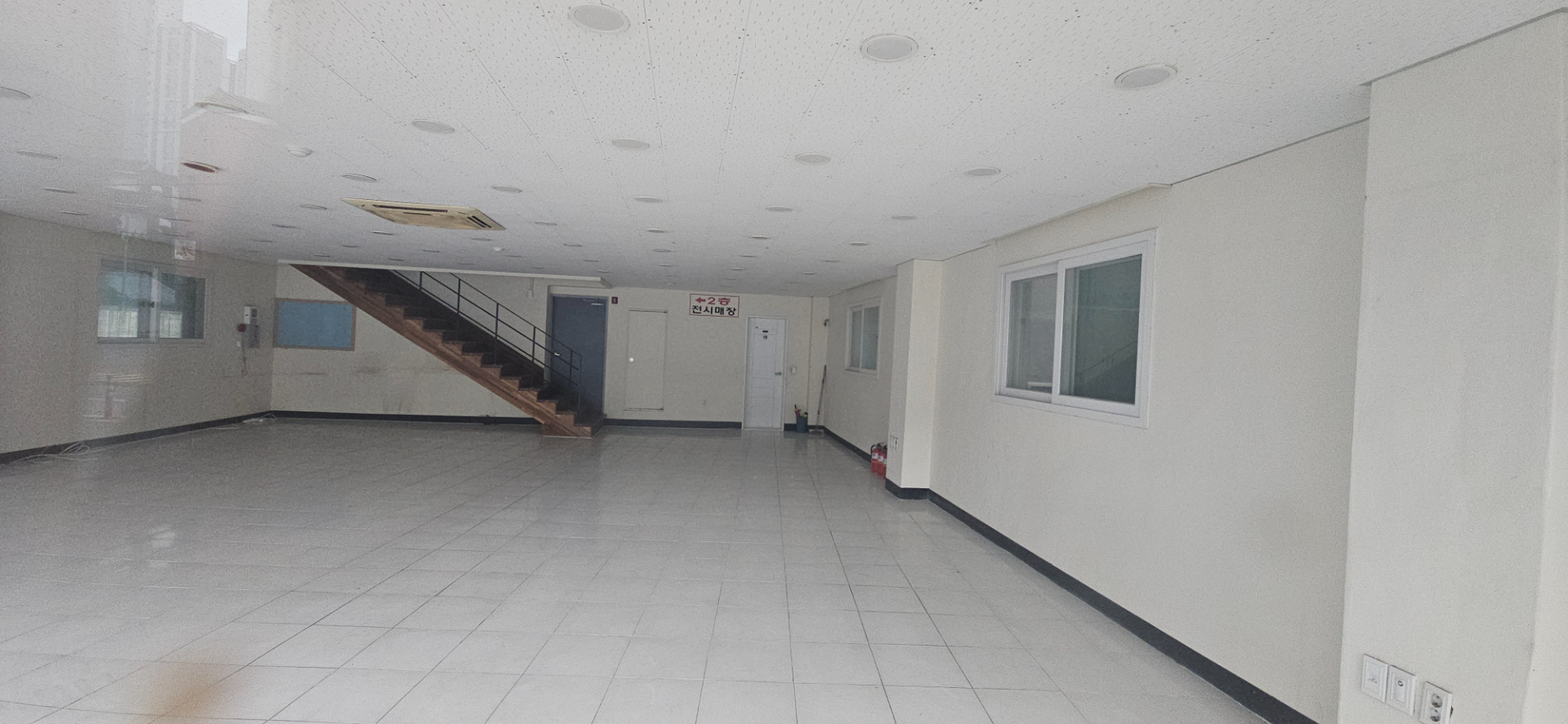 부산광역시 동래구 명륜동 상가 썸네일 3