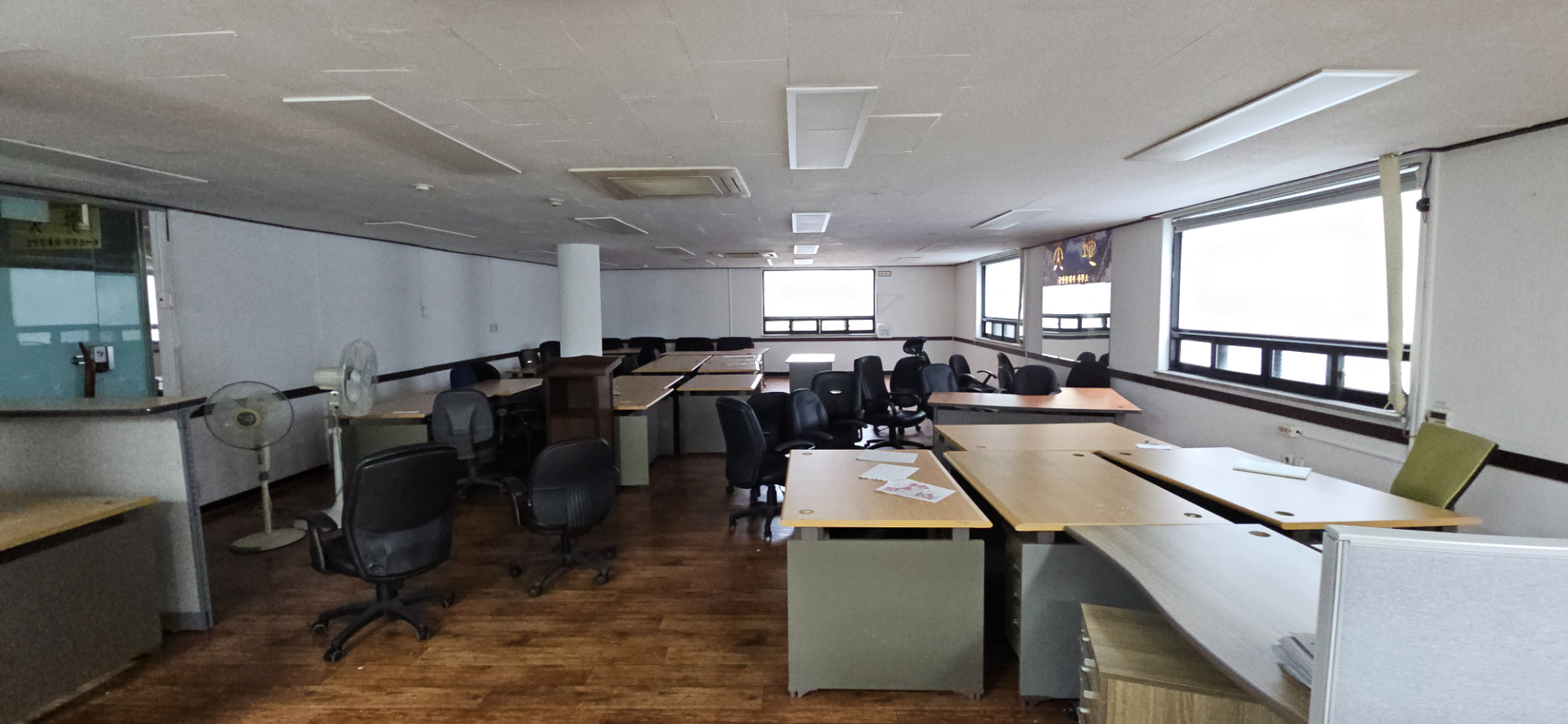 부산광역시 연제구 연산동 사무실 썸네일 2