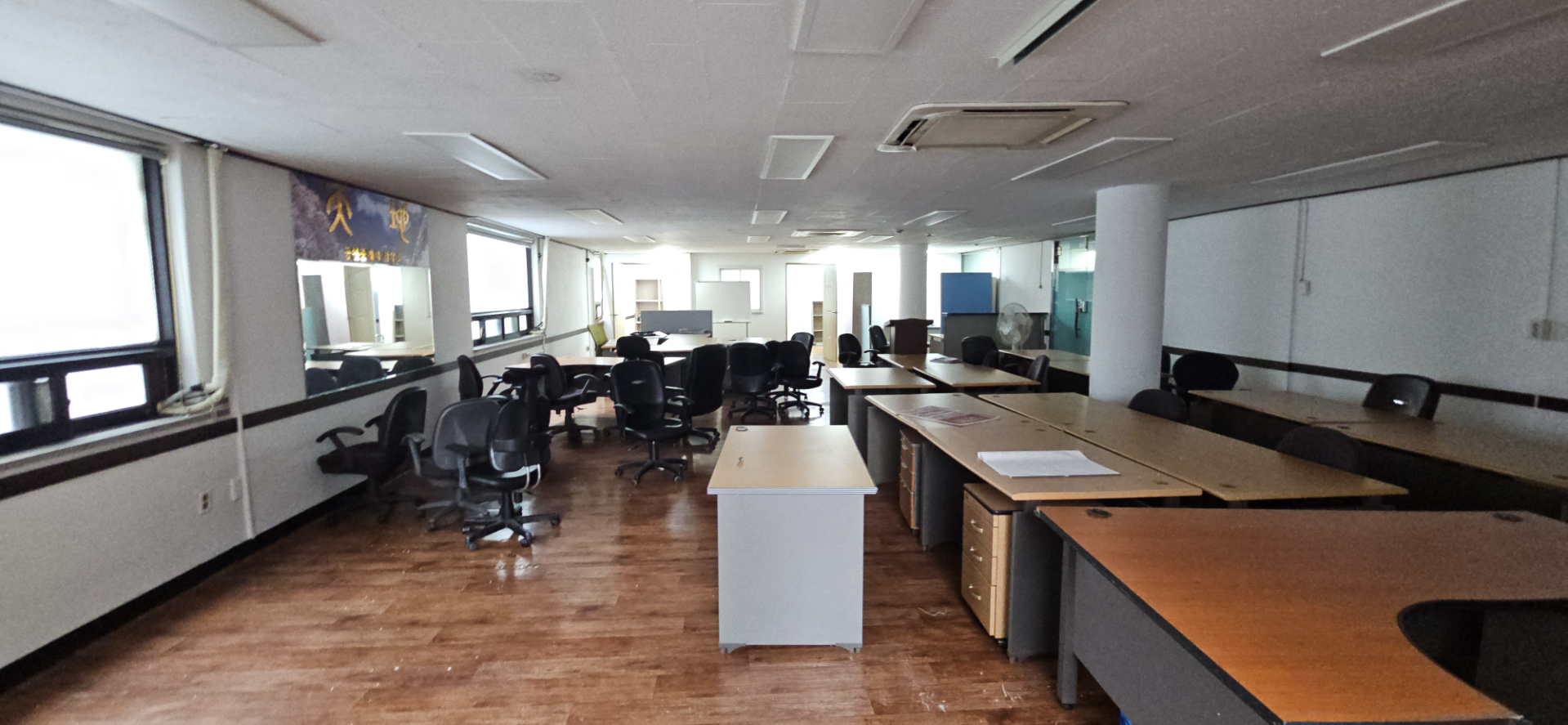 부산광역시 연제구 연산동 사무실 썸네일 3