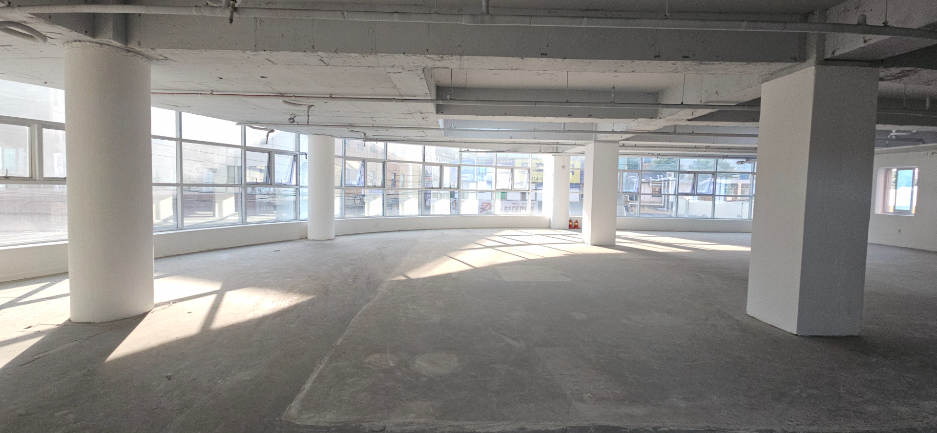 부산광역시 동래구 명륜동 상가 썸네일 2