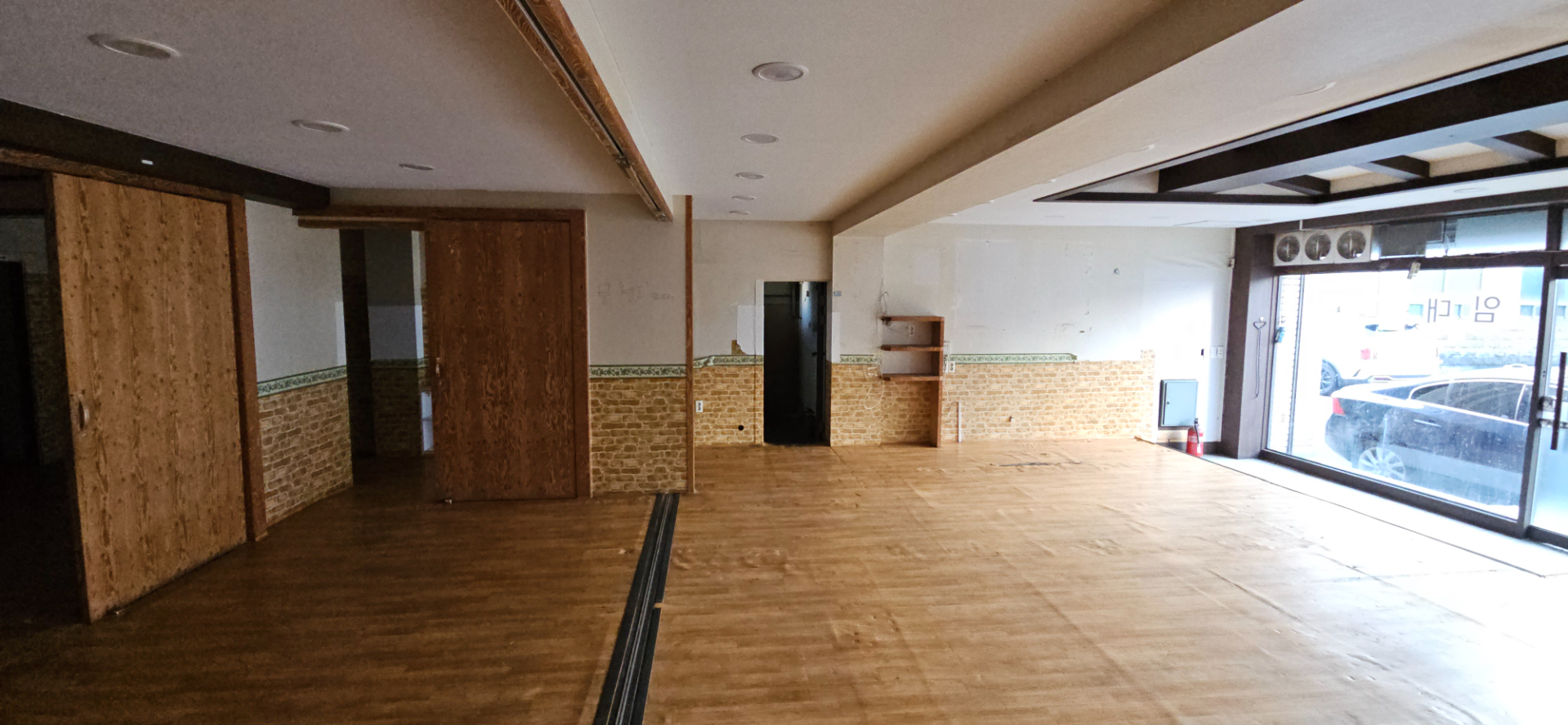 부산광역시 연제구 거제동 상가 썸네일 3