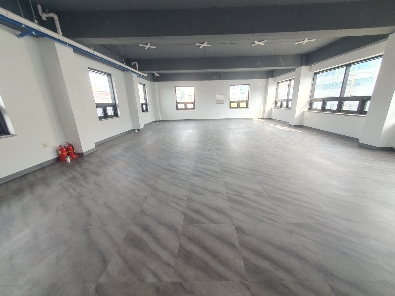 부산광역시 부산진구 부전동 상가 - 1