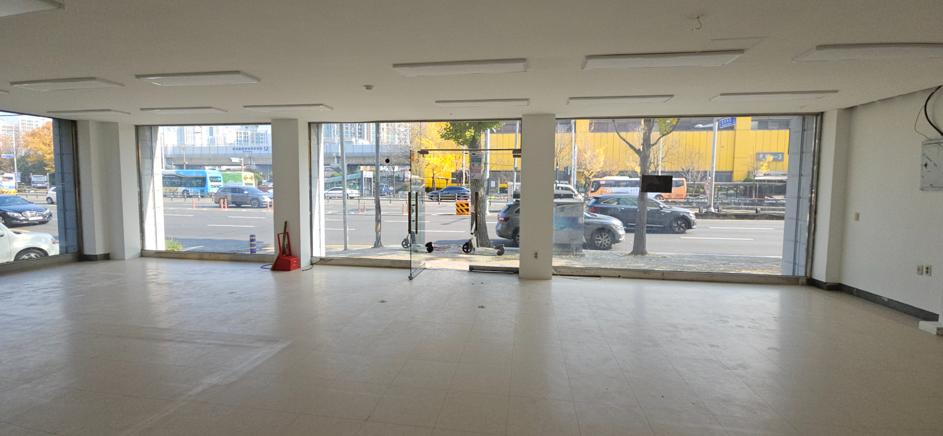 부산광역시 동래구 온천동 상가 썸네일 4